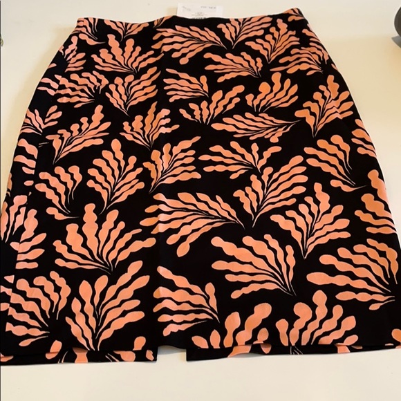 DVF skirt - Picture 1 of 3